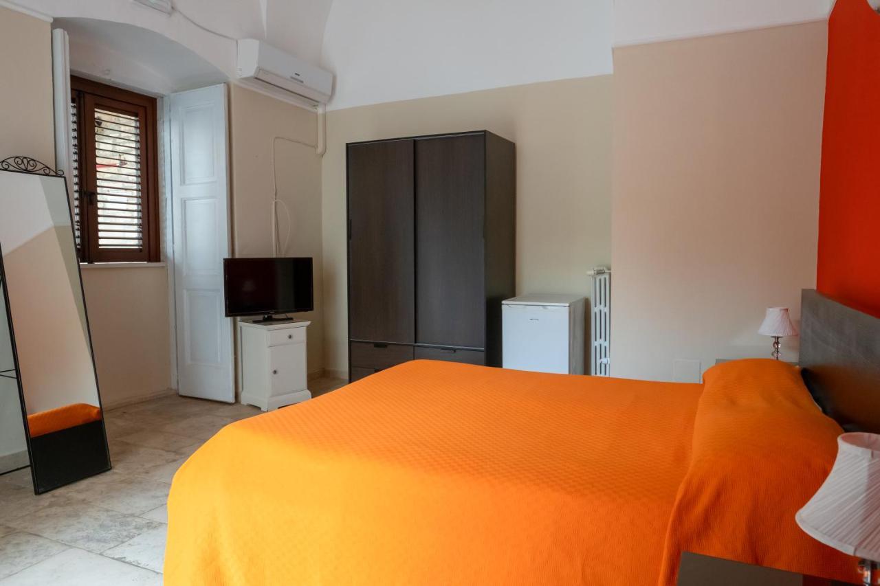 B&B Santi Medici Bitonto Exterior foto