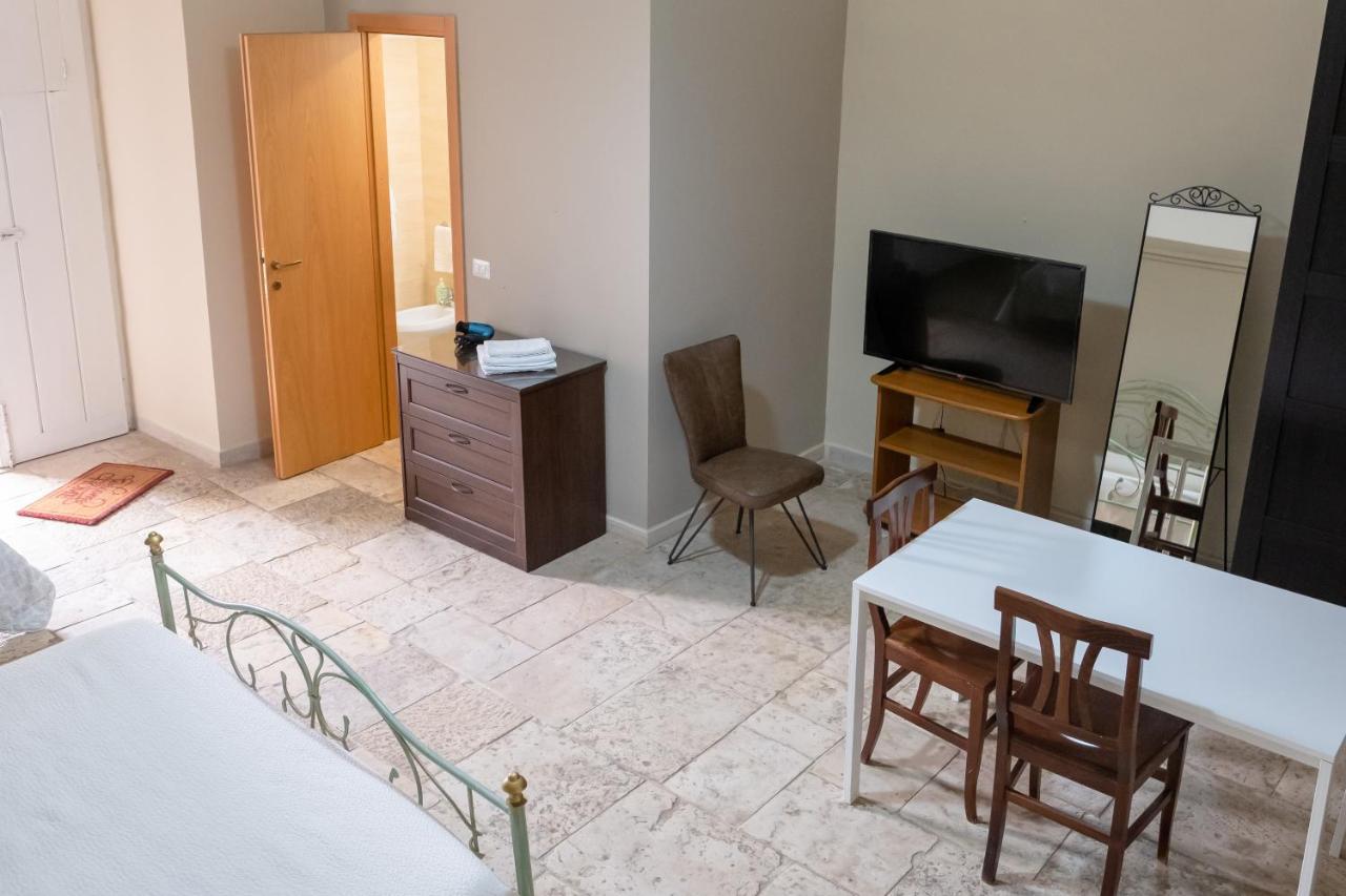 B&B Santi Medici Bitonto Exterior foto